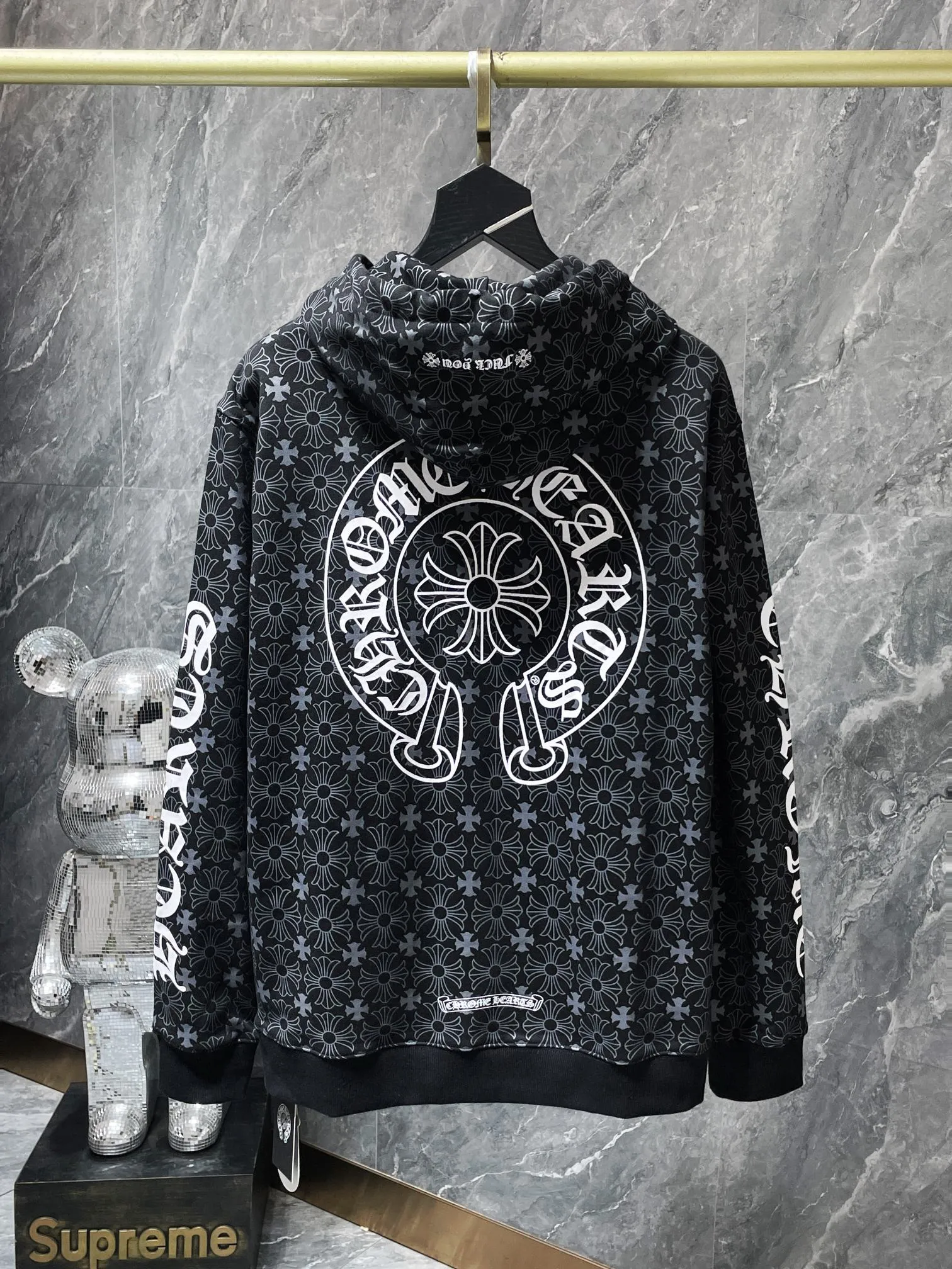 P260 Chrome Hearts High-weight, environmentally friendly and high-quality top-quality fabric Chrome dark pattern classic horseshoe zipper hoodie Imported environmentally friendly glue printing and dyeing Counter synchronization 1:1 replica version Recommended color: black white Size: S, M, L, XL